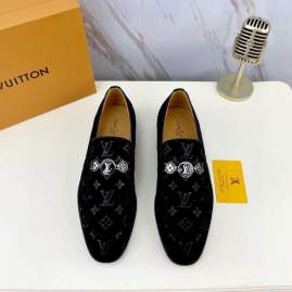 Picture of Louis Vuitton Shoes _SKULVsz38-45mnf046114265